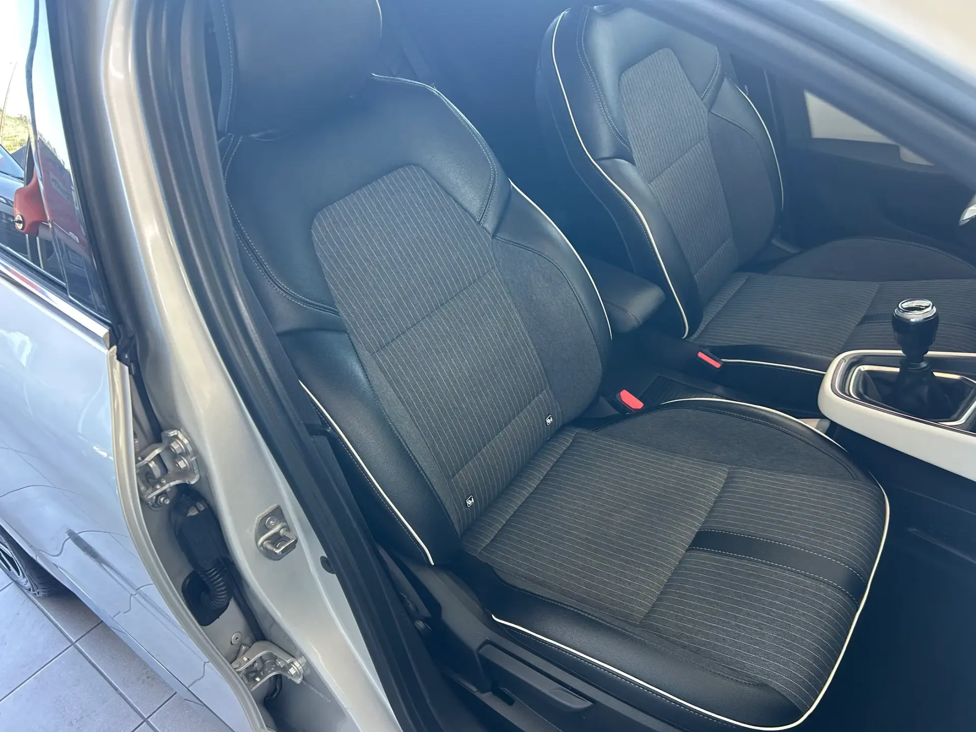 Renault Clio 1.0 TCe Techno 52
