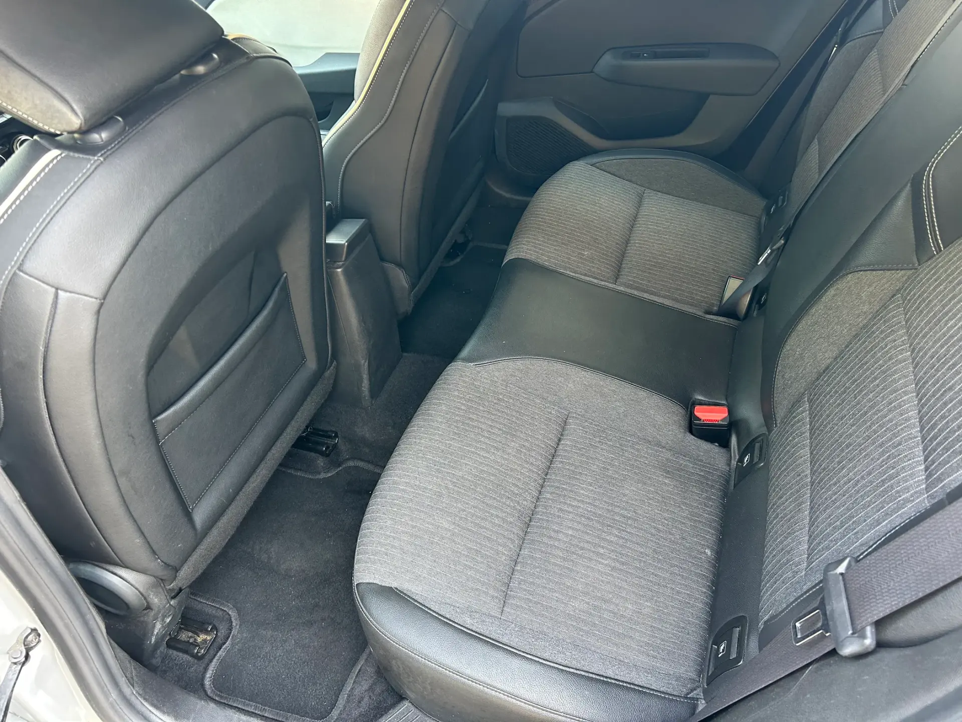 Renault Clio 1.0 TCe Techno 53
