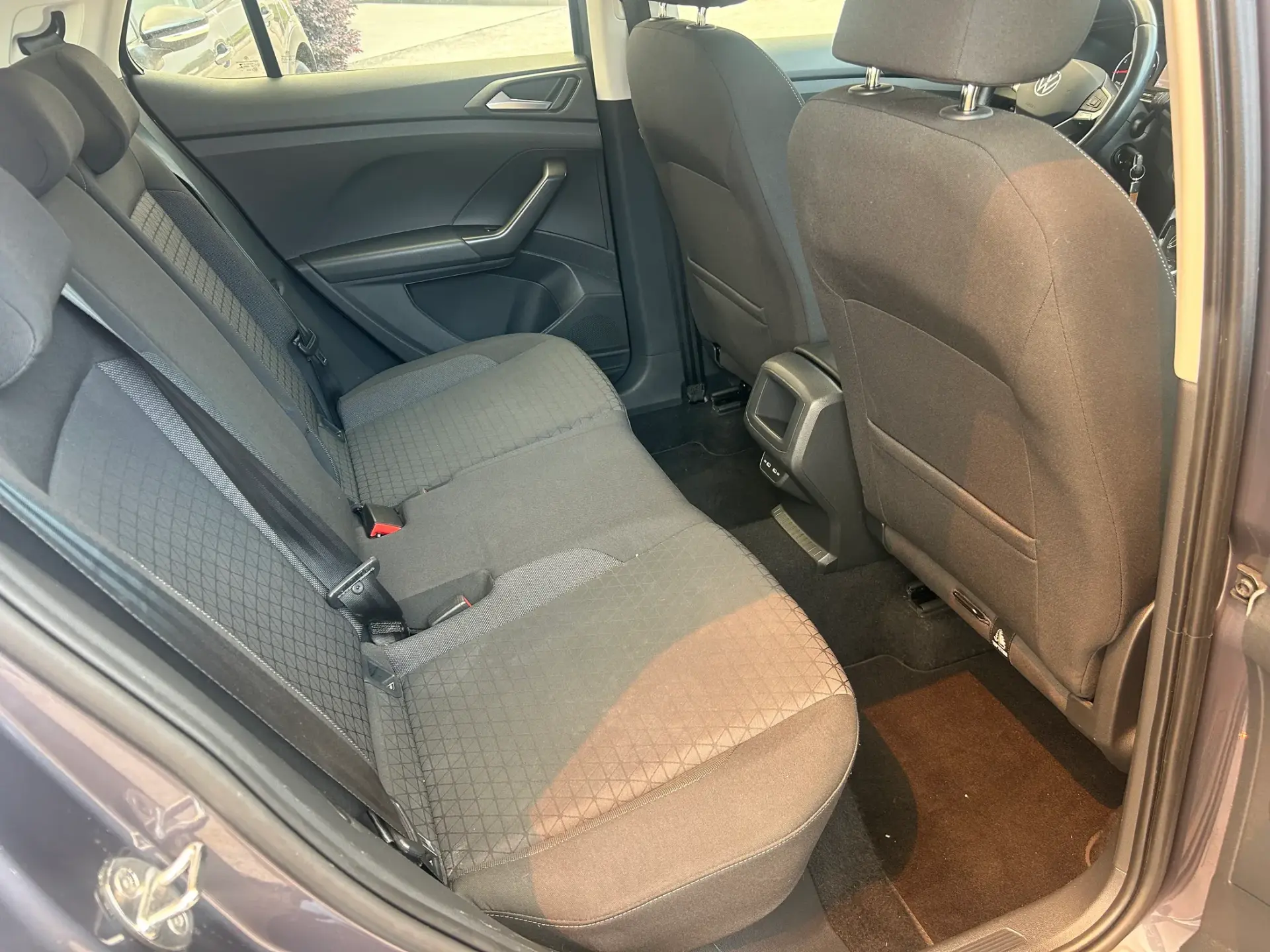 Volkswagen T-Cross 1.0 TSI Style DSG 28