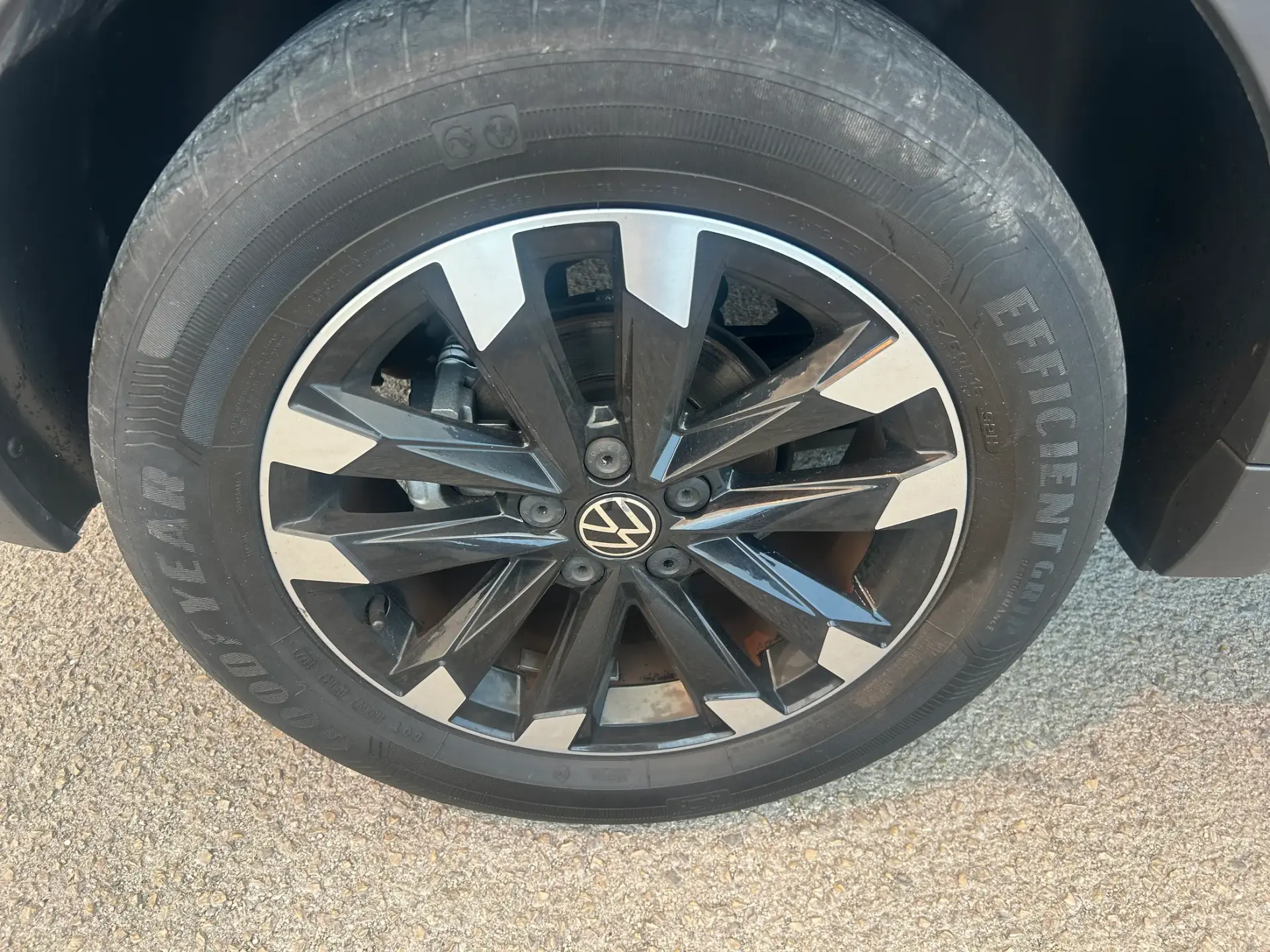 Volkswagen T-Cross 1.0 TSI Style DSG 29