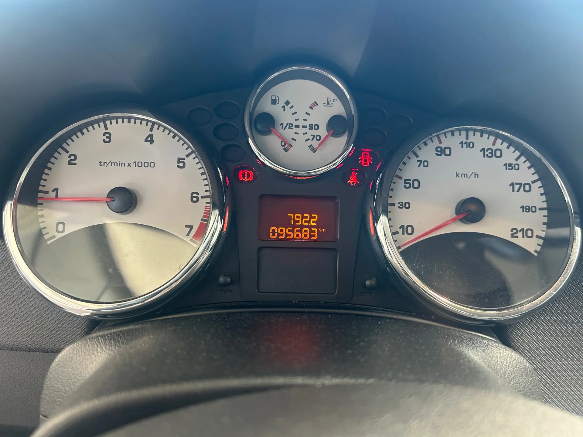 Peugeot 207 1.4 16V Sportium 16