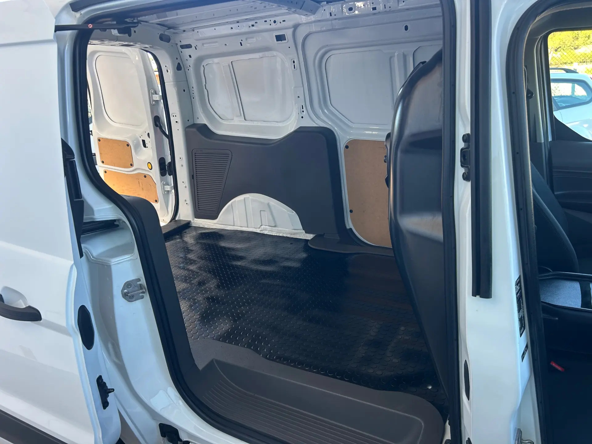 Ford Transit Connect 17