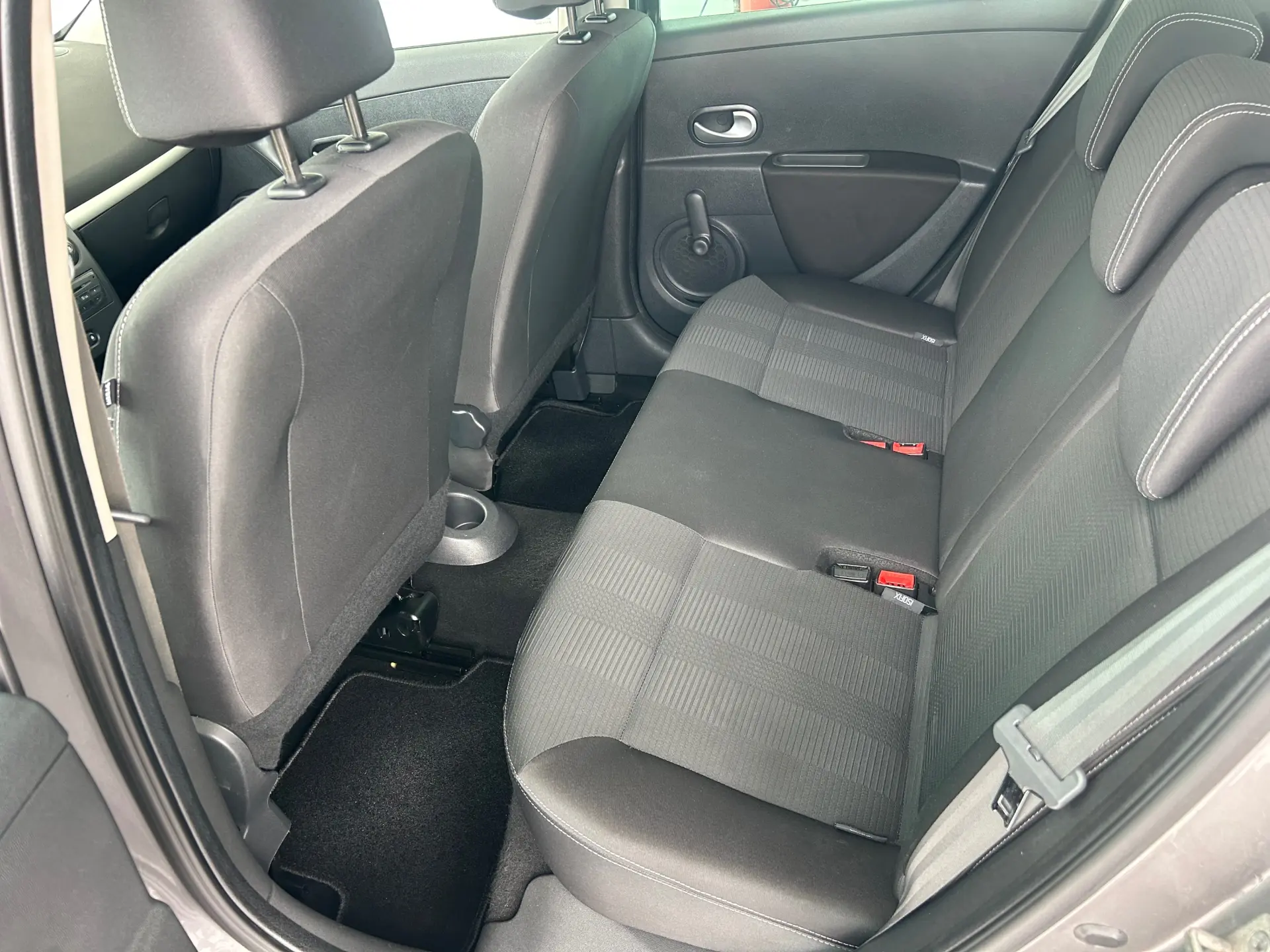 Renault Clio 1.5 dCi Dynamique S 22