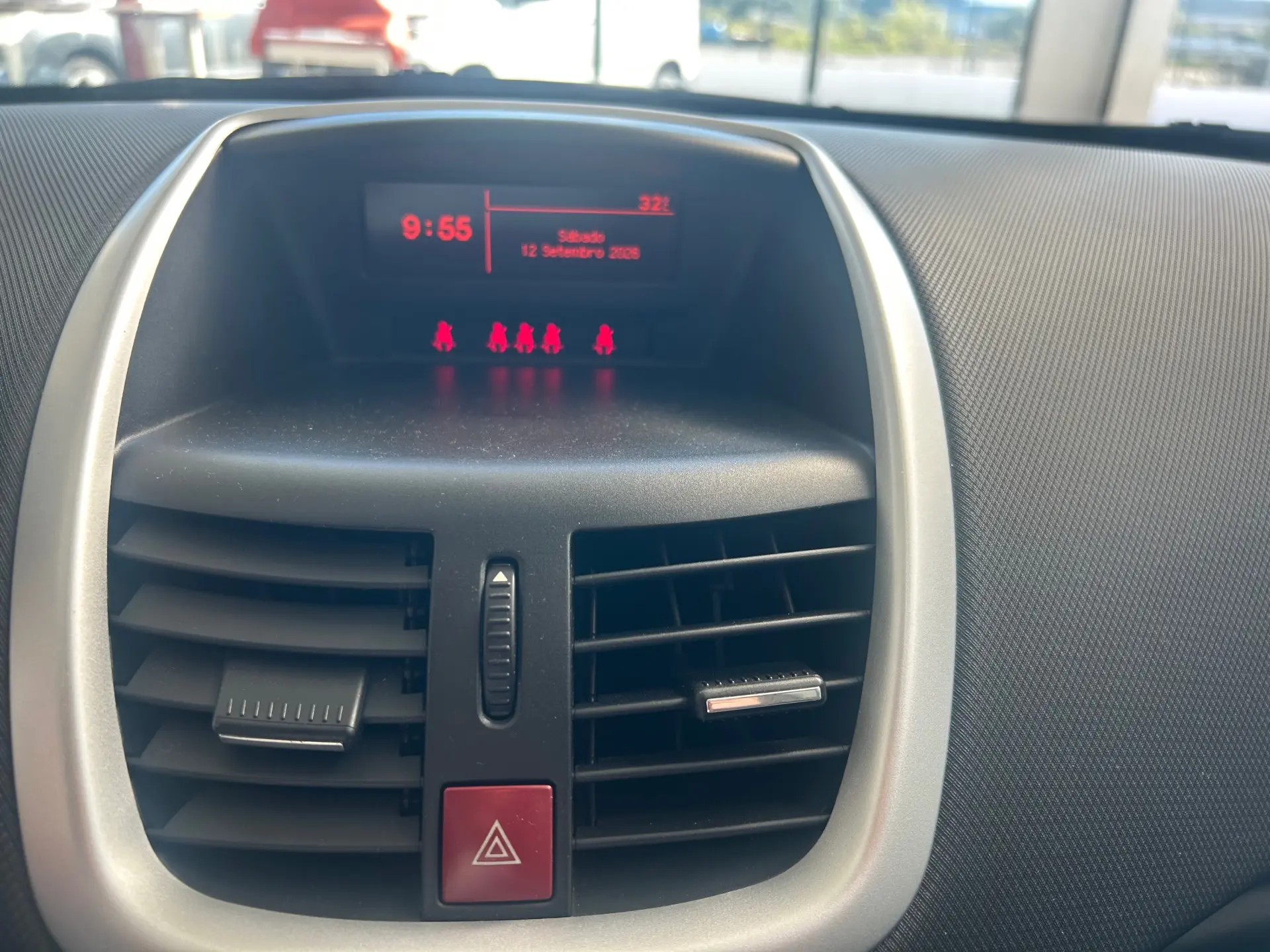 Peugeot 207 1.4 16V Sportium 17