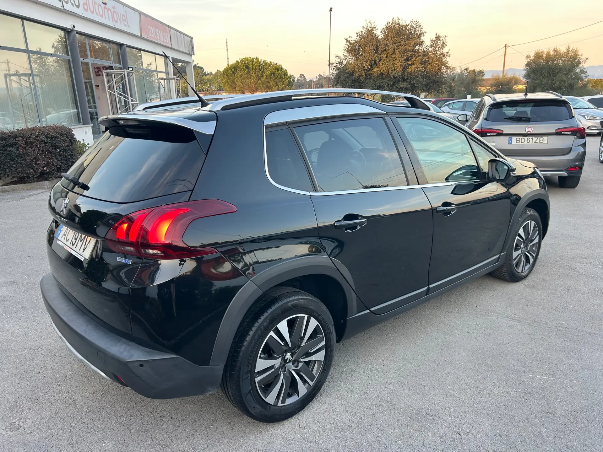 Peugeot 2008 BlueHDi FAP 120 STOP & START Allure 6