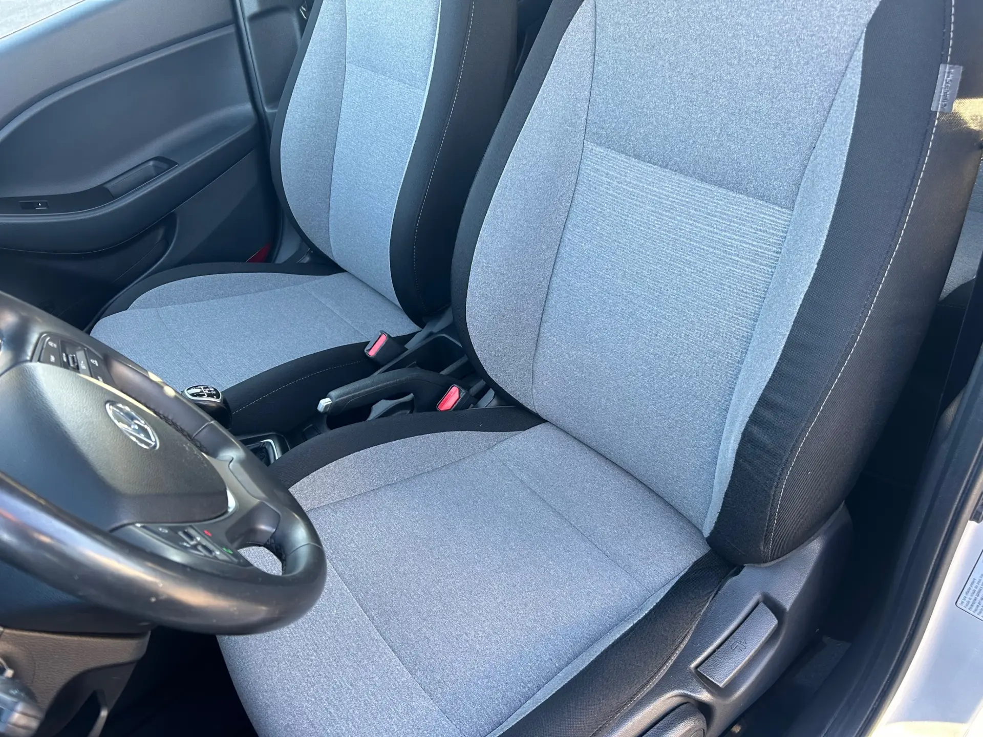 Hyundai i20 1.1 CRDi Comfort+Pack Look+JLL16 25
