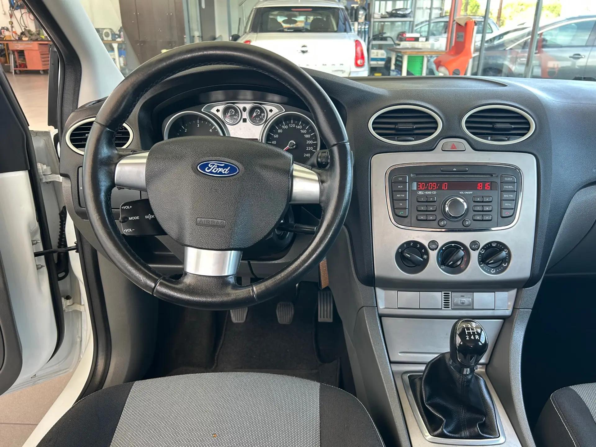Ford Focus SW 1.6 TDCi ECOnetic 19