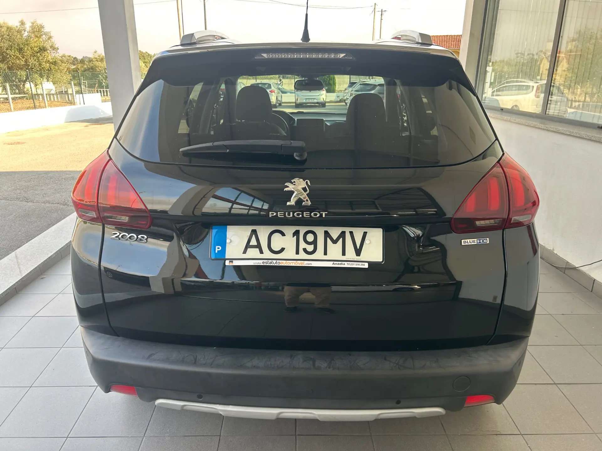 Peugeot 2008 BlueHDi FAP 120 STOP & START Allure 10