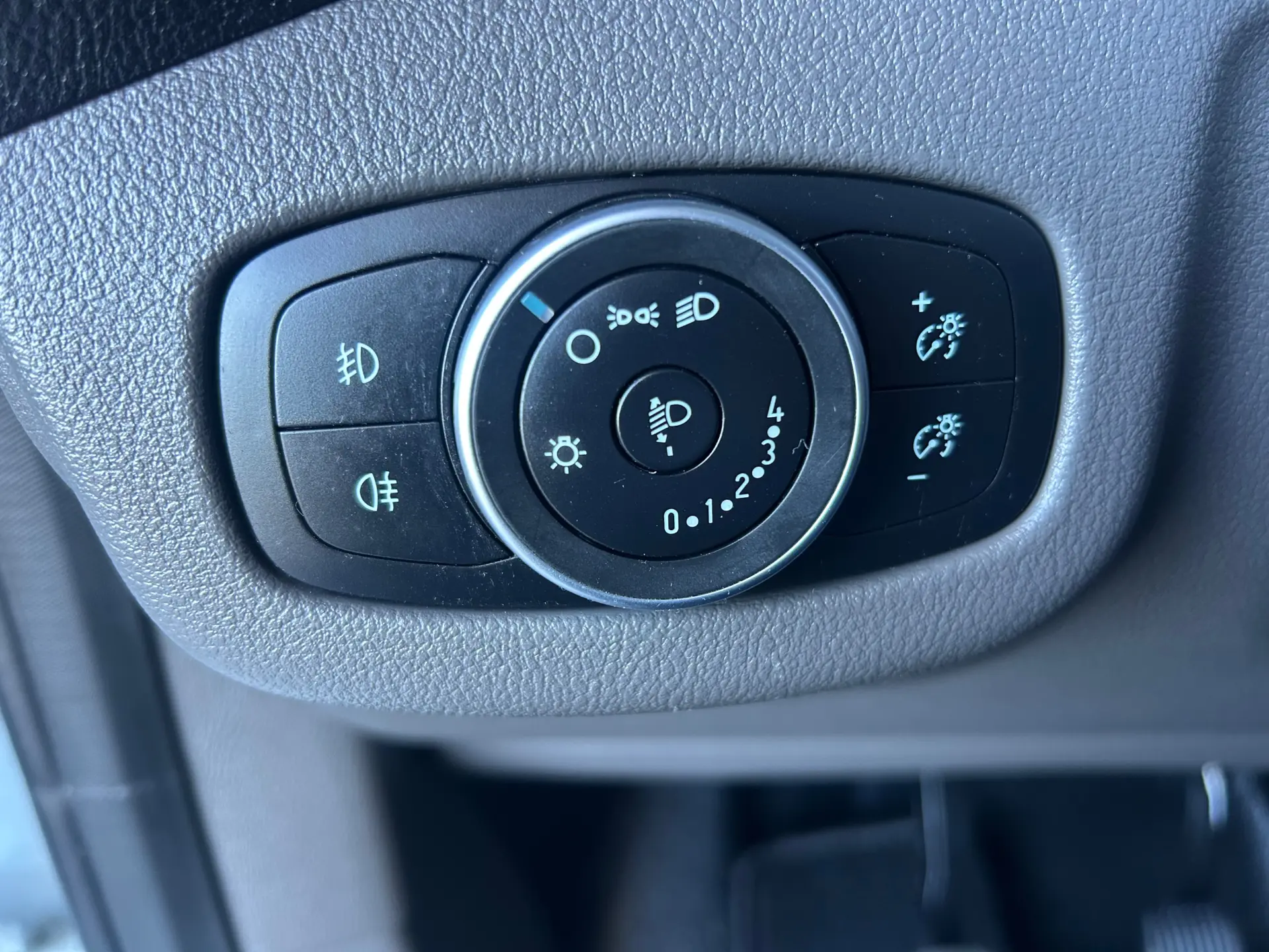 Ford Transit Connect 29