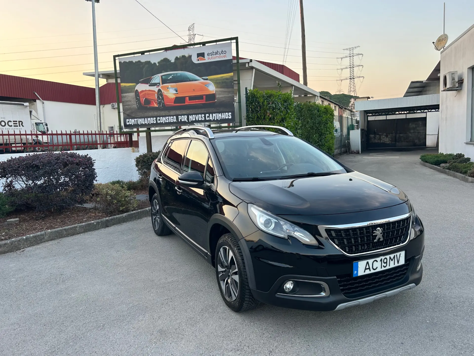 Peugeot 2008 BlueHDi FAP 120 STOP & START Allure 1