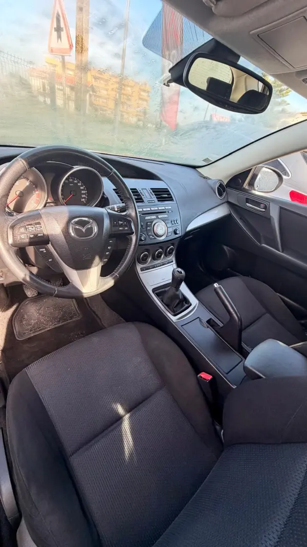 Mazda 3 MZ-CD 1.6 Exclusive Cin./Beje 12