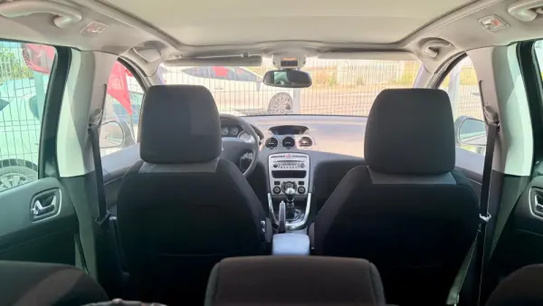 Peugeot 308 SW 1.6 e-HDi Sportium CVM6 13