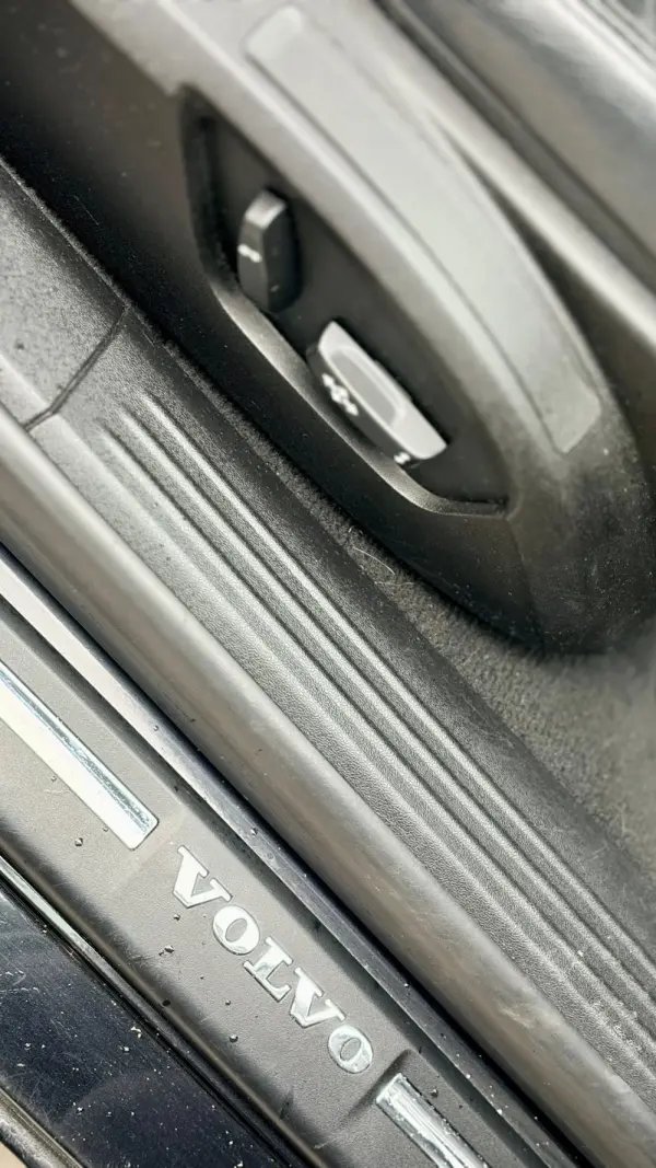 Volvo V40 D2 Momentum 16