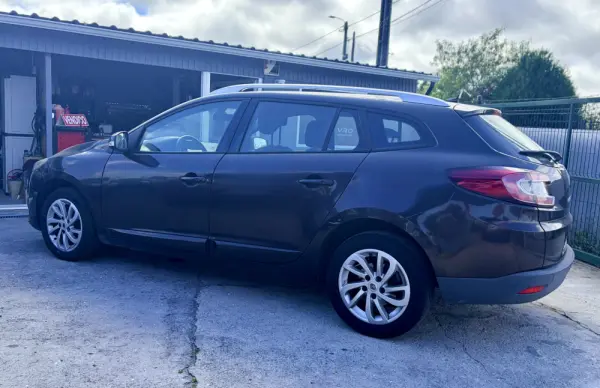 Renault Mégane 1.5 dCi Dynamique S SS 9