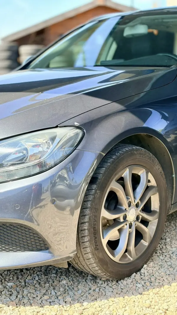 Mercedes-Benz C 200 (BlueTEC) d 11