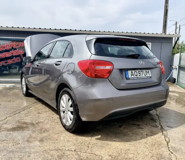 Mercedes-Benz A 180 d 3