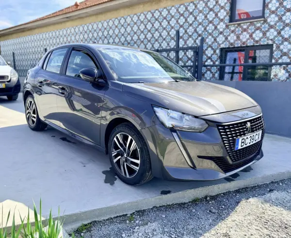 Peugeot 208 1.2 PureTech Active 5