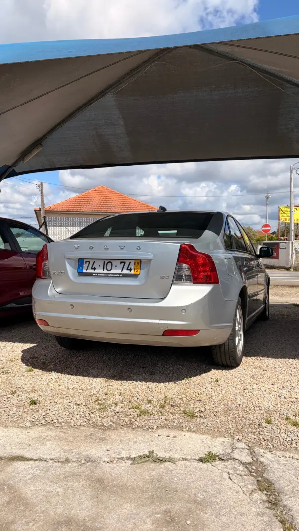 Volvo S40 Outro 2
