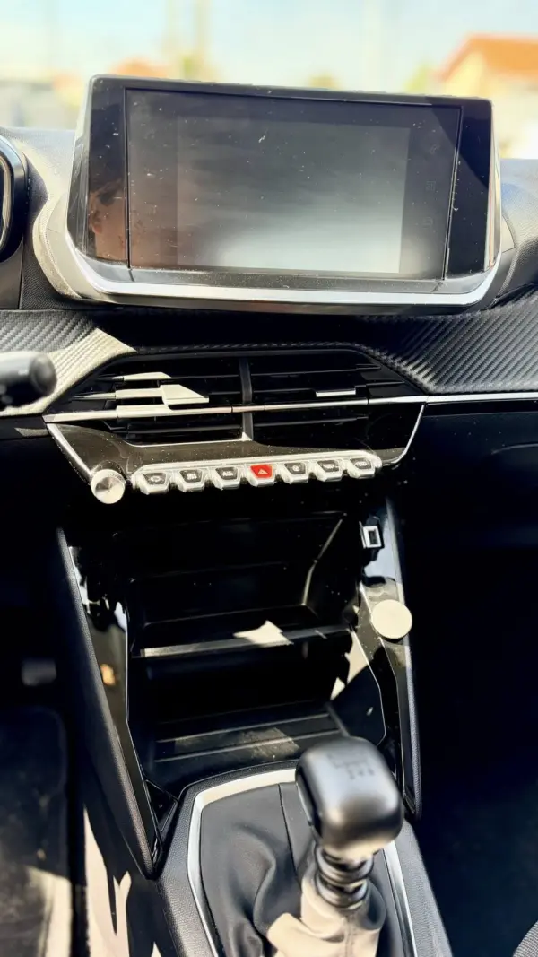 Peugeot 208 1.2 PureTech Active 6