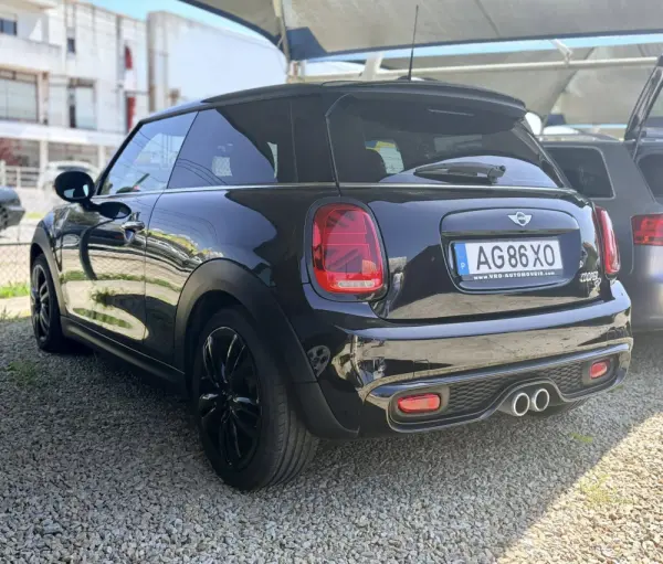 MINI 3 Portas Cooper SD 21