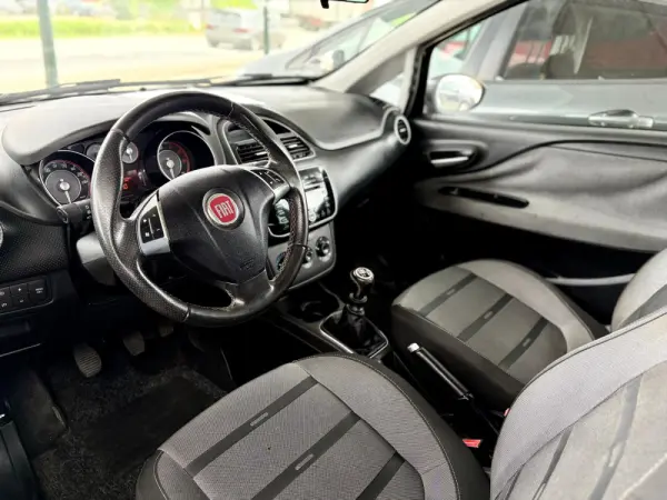 Fiat Punto Evo 1.2 Racing Kit Sport 2