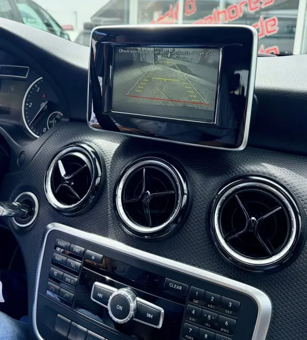Mercedes-Benz A 180 d 11