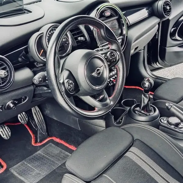 MINI 3 Portas Cooper SD 2