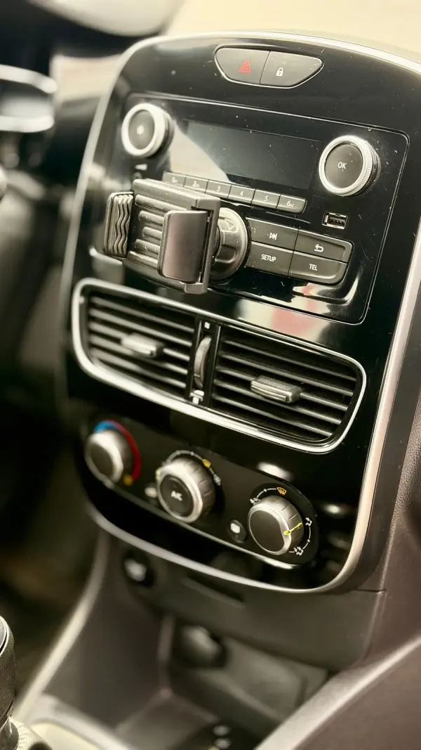 Renault Clio 1.5 dCi 75 7