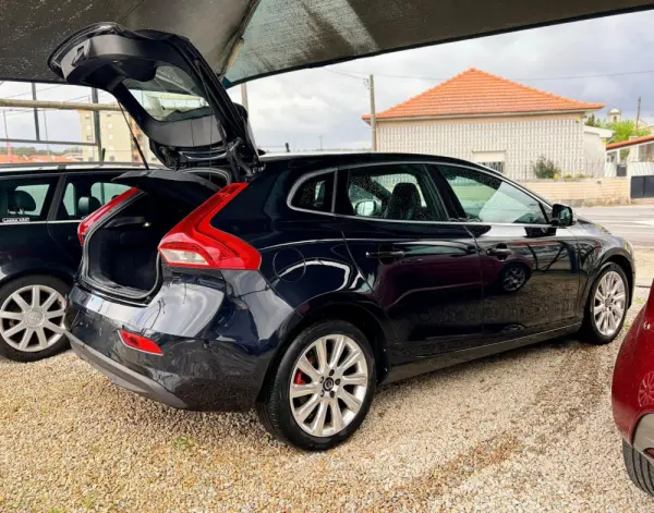 Volvo V40 D2 Momentum 17