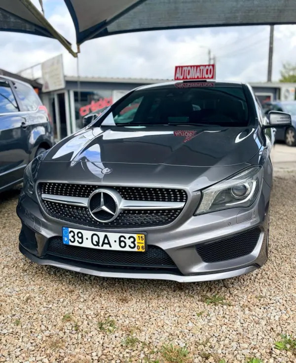Mercedes-Benz CLA 220 d Shooting Brake AMG Line Aut. 4