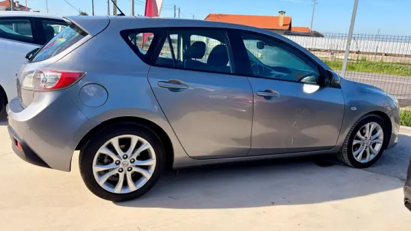 Mazda 3 MZ-CD 1.6 Exclusive Cin./Beje 3