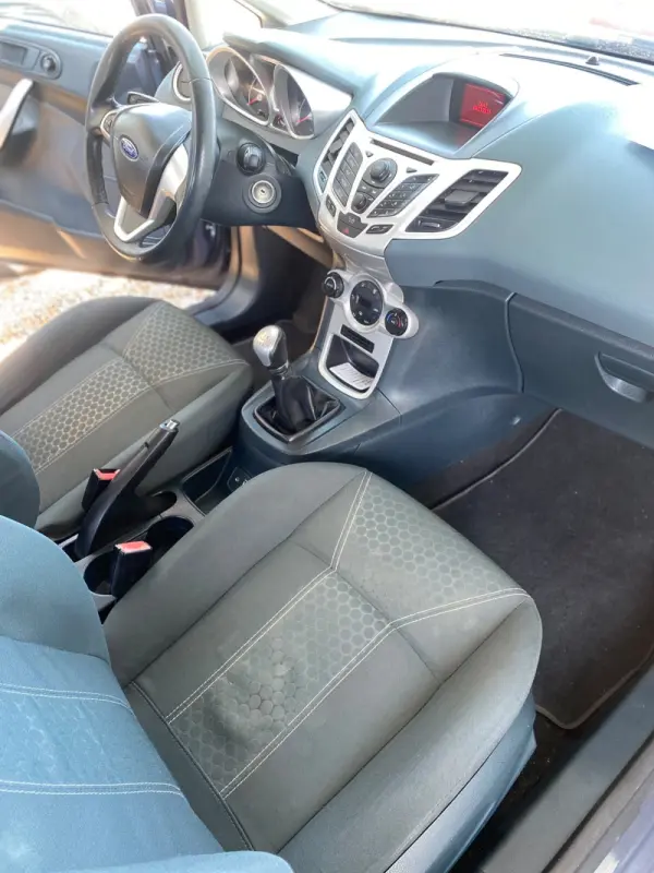 Ford Fiesta 1.25 Titanium 7