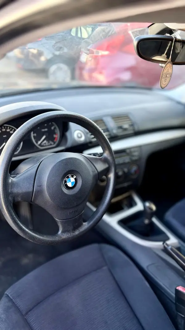 BMW 118 Outro 11