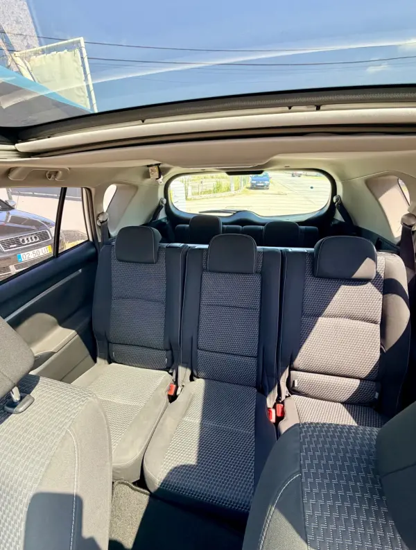 Toyota Verso 4