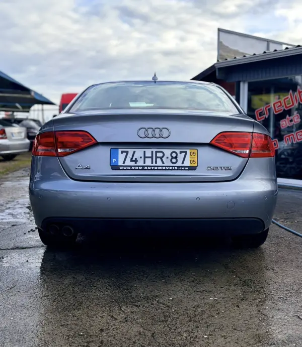 Audi A4 2.0 TDI 12