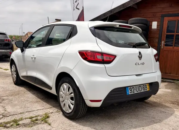 Renault Clio 1.5 dCi 75 4