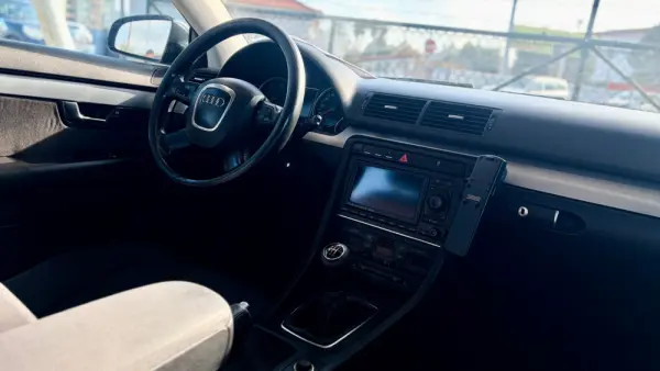 Audi A4 1.9 TDI 9