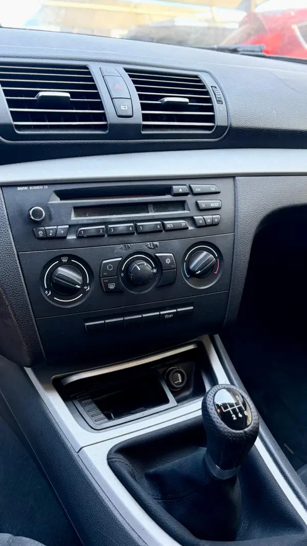 BMW 118 Outro 12