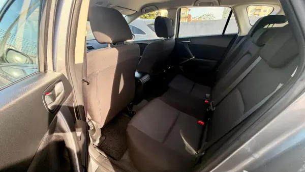 Mazda 3 MZ-CD 1.6 Exclusive Cin./Beje 17