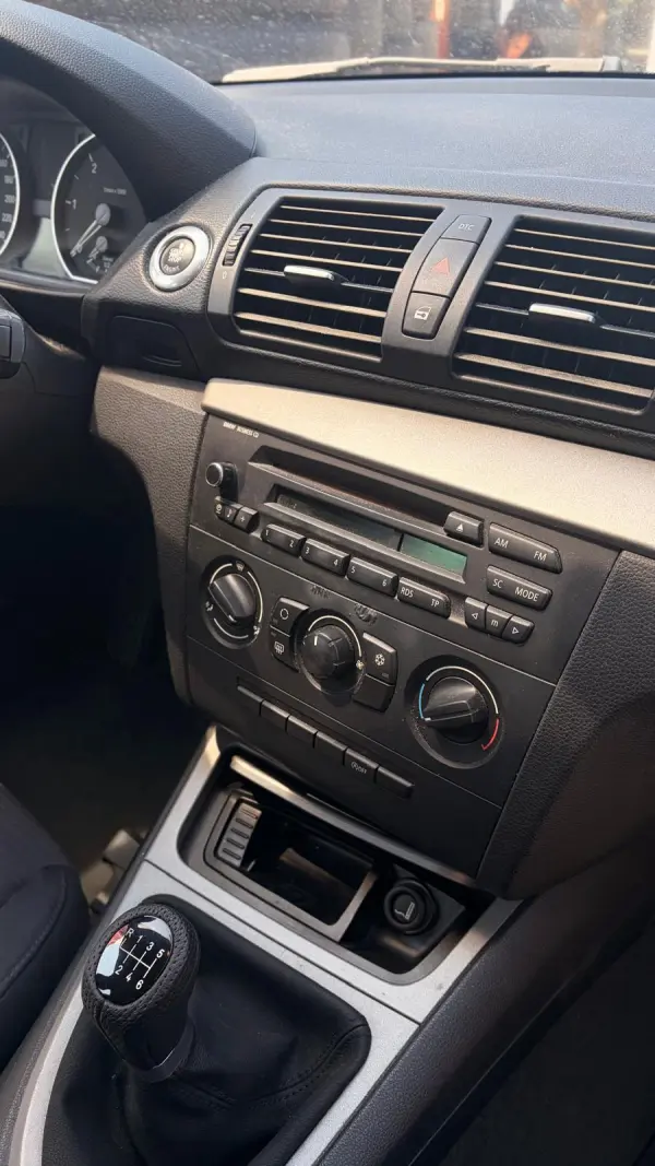 BMW 118 Outro 5