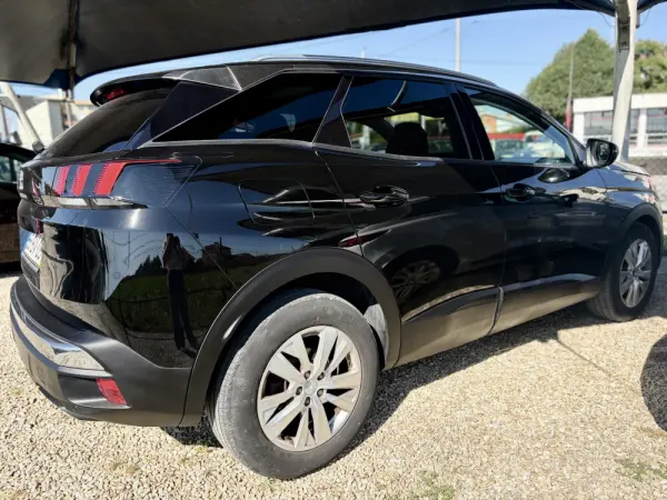 Peugeot 3008 7