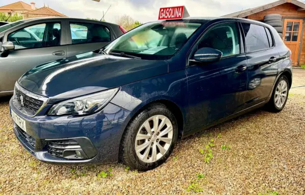Peugeot 308 1.2 PureTech Style 4