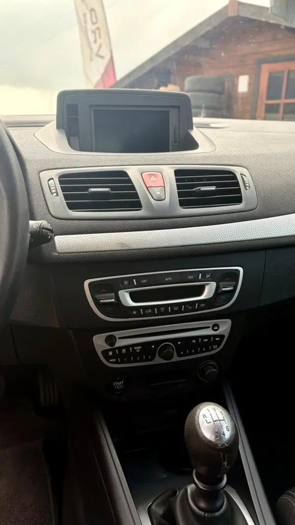 Renault Mégane Coupé 9