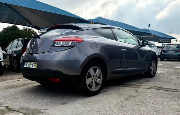 Renault Mégane Coupé 7