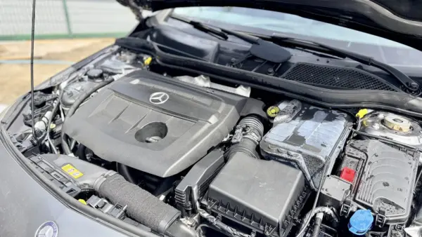 Mercedes-Benz A 180 d 4