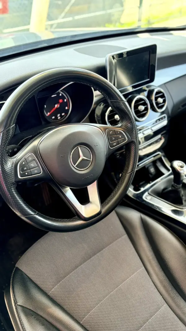 Mercedes-Benz C 200 (BlueTEC) d 5