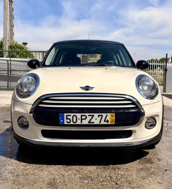 MINI 3 Portas Cooper D 1
