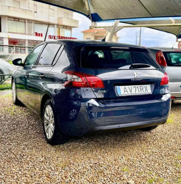 Peugeot 308 1.2 PureTech Style 10