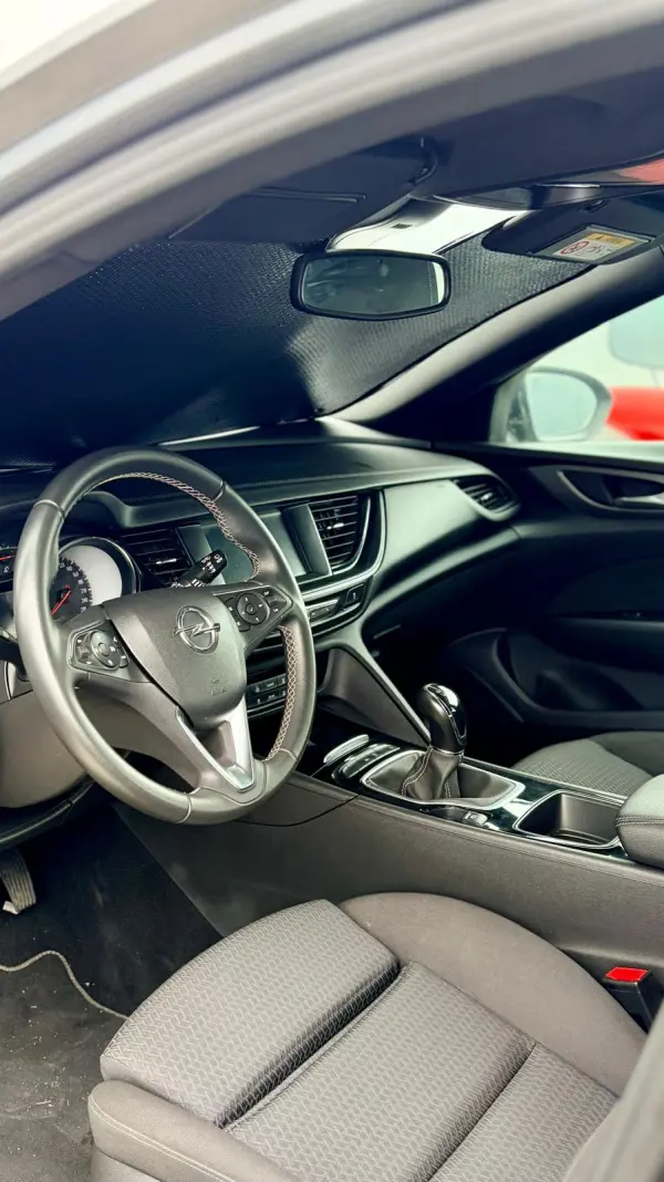 Opel Insignia Sports Tourer 4
