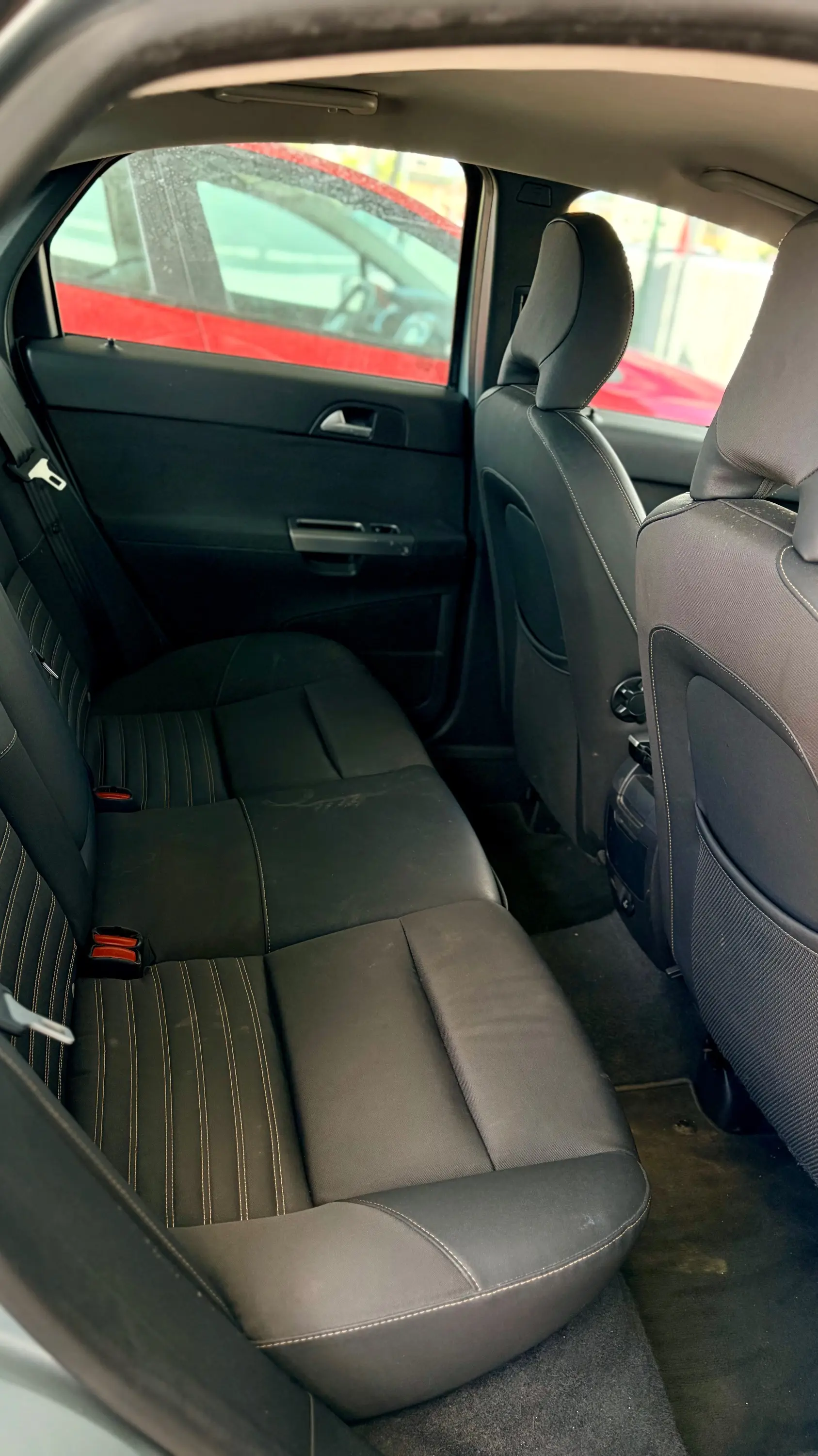 Volvo S40 Outro 7